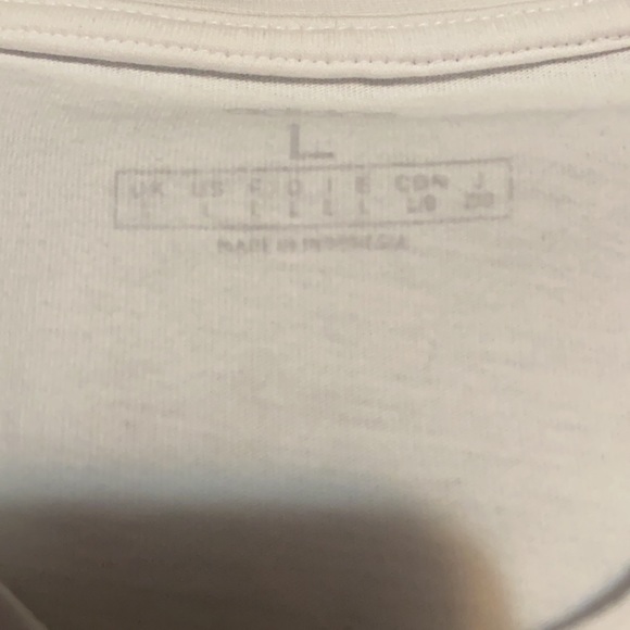 ‼️Adidas Soft White Tee - Picture 4 of 5